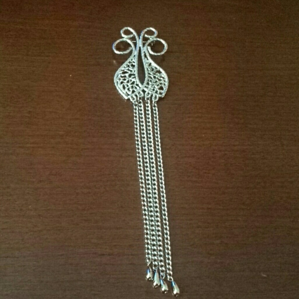 Fashion jewelry pin💜
